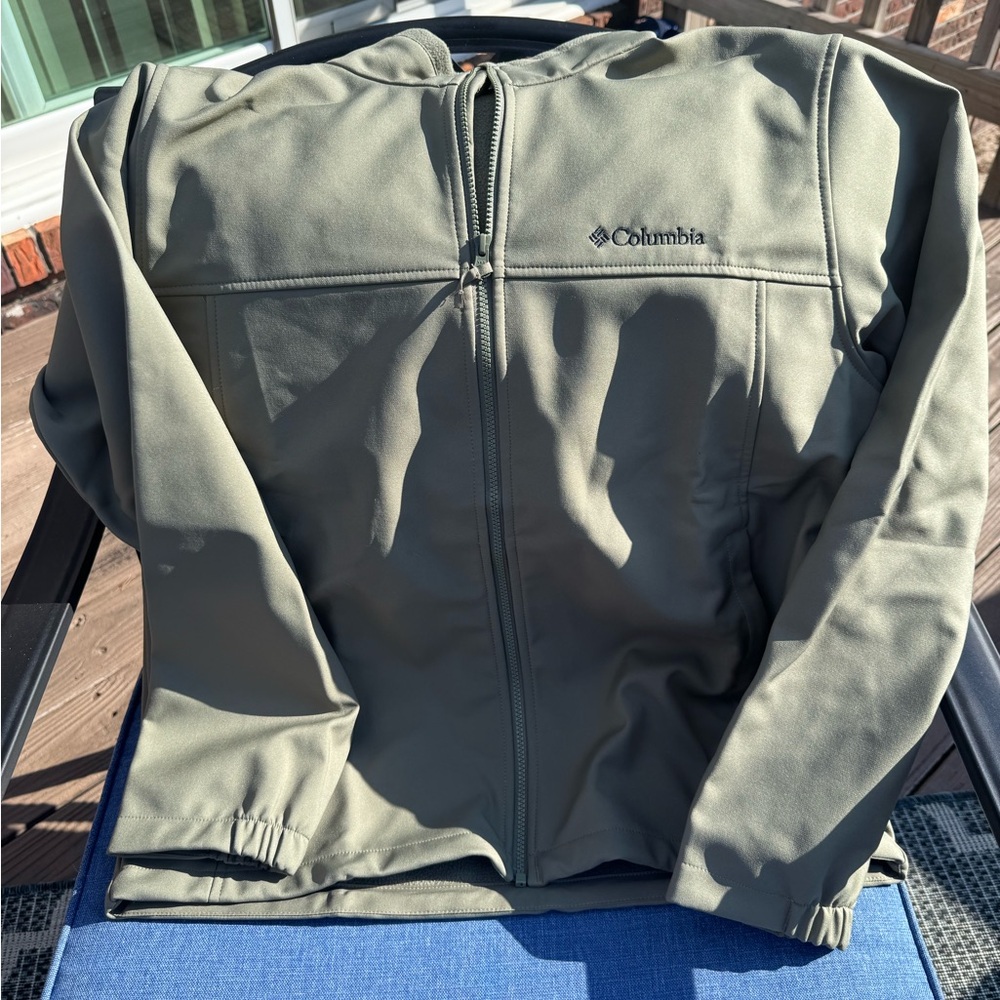 New Columbia Men's Olive Performance Jacket Size Large 🍃🌳